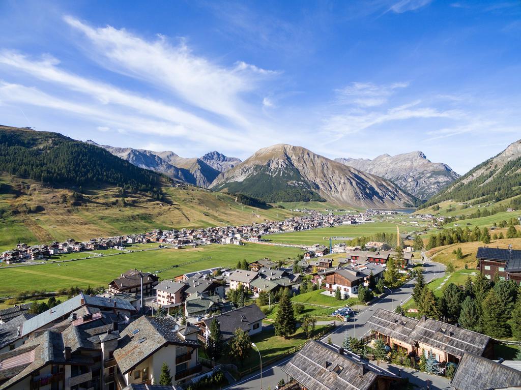 Park Chalet Village Livigno Esterno foto