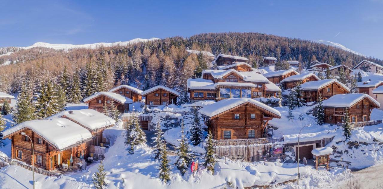 Park Chalet Village Livigno Esterno foto