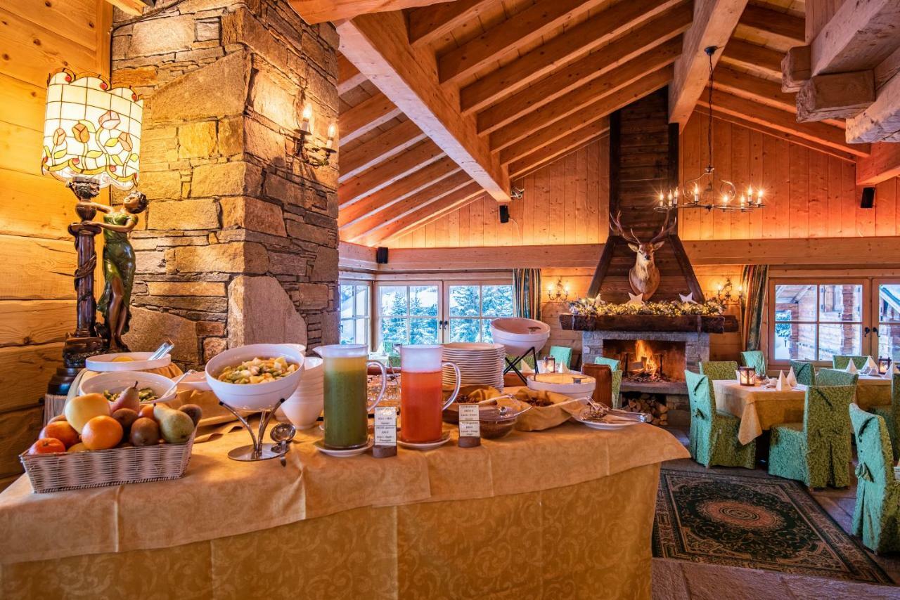 Park Chalet Village Livigno Esterno foto