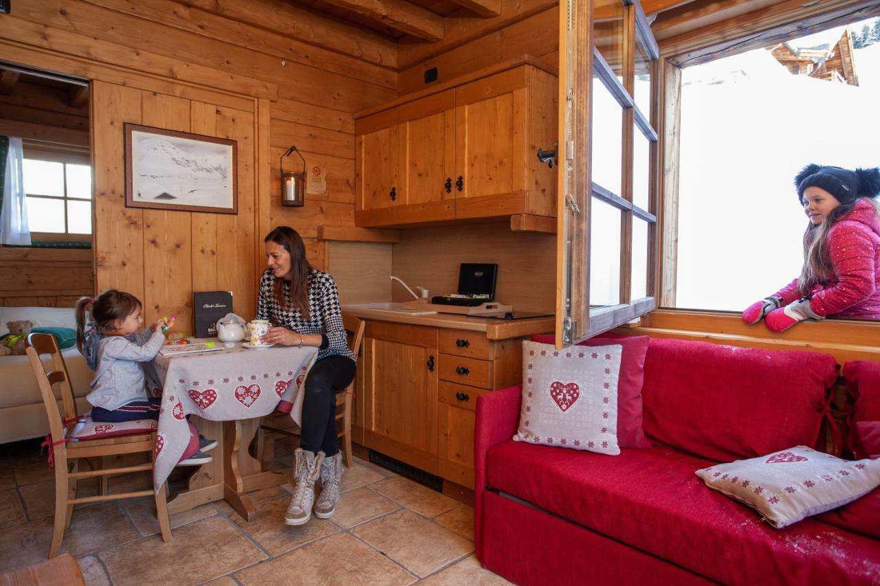 Park Chalet Village Livigno Esterno foto