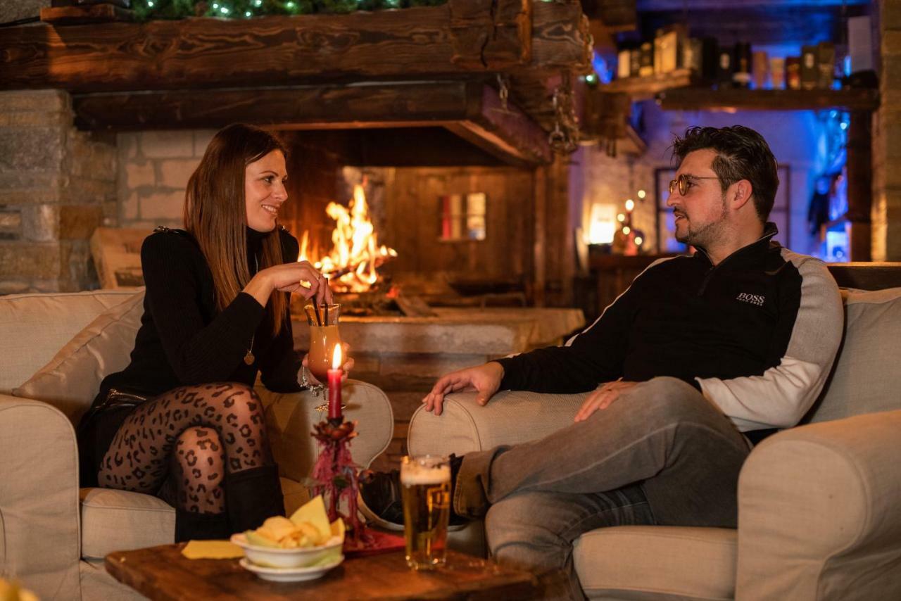 Park Chalet Village Livigno Esterno foto