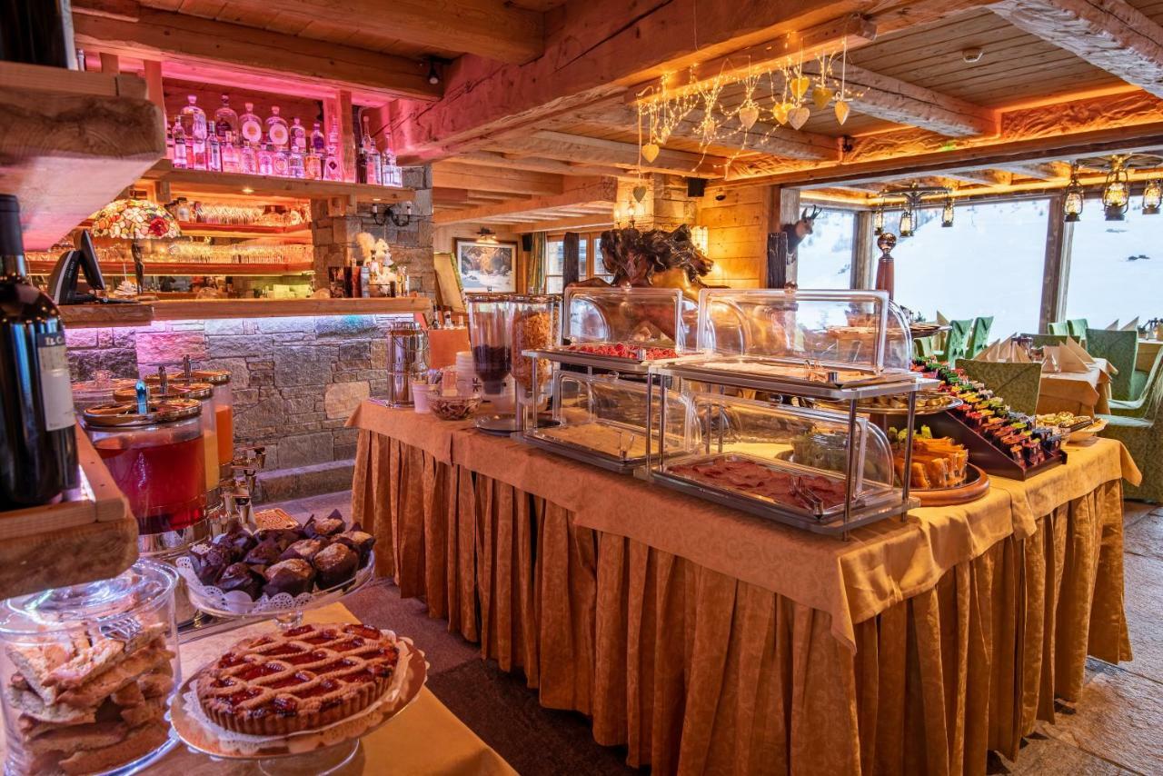 Park Chalet Village Livigno Esterno foto
