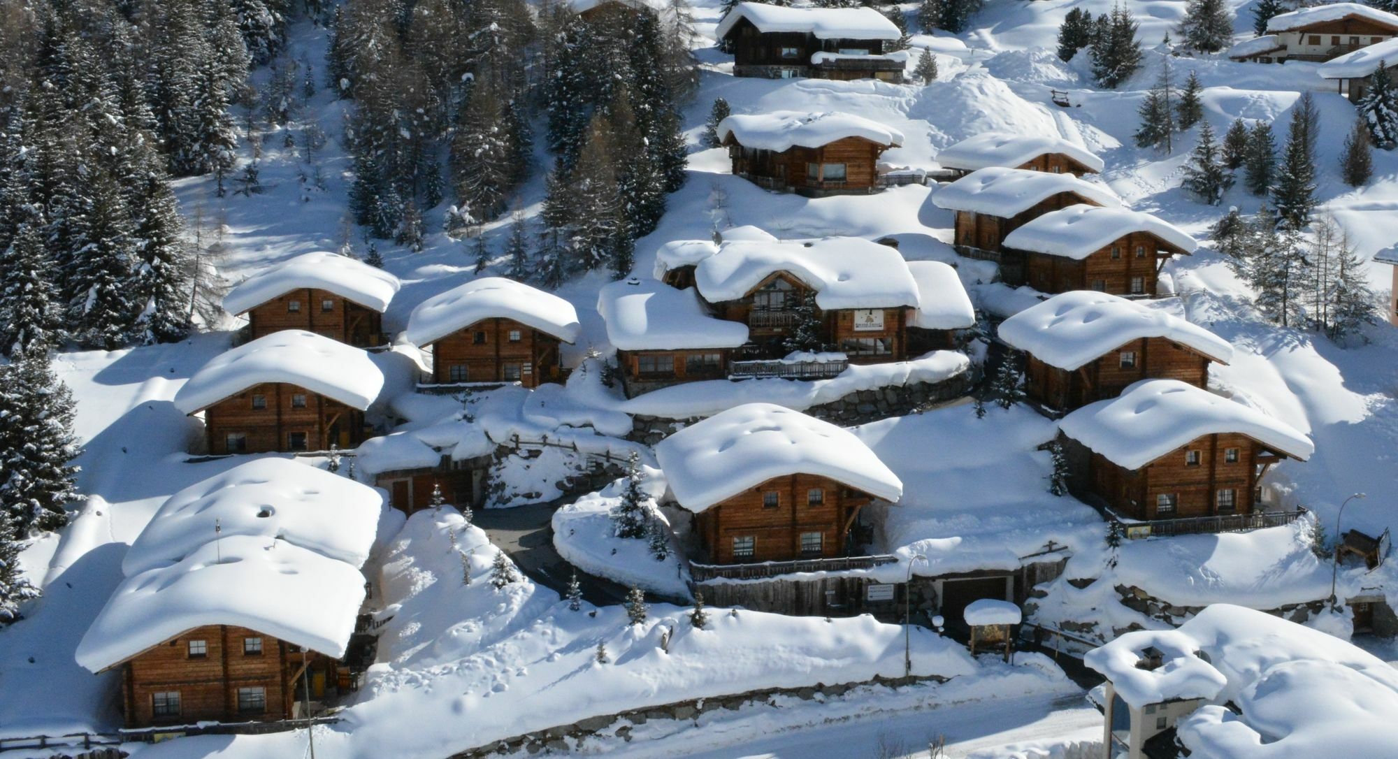 Park Chalet Village Livigno Esterno foto