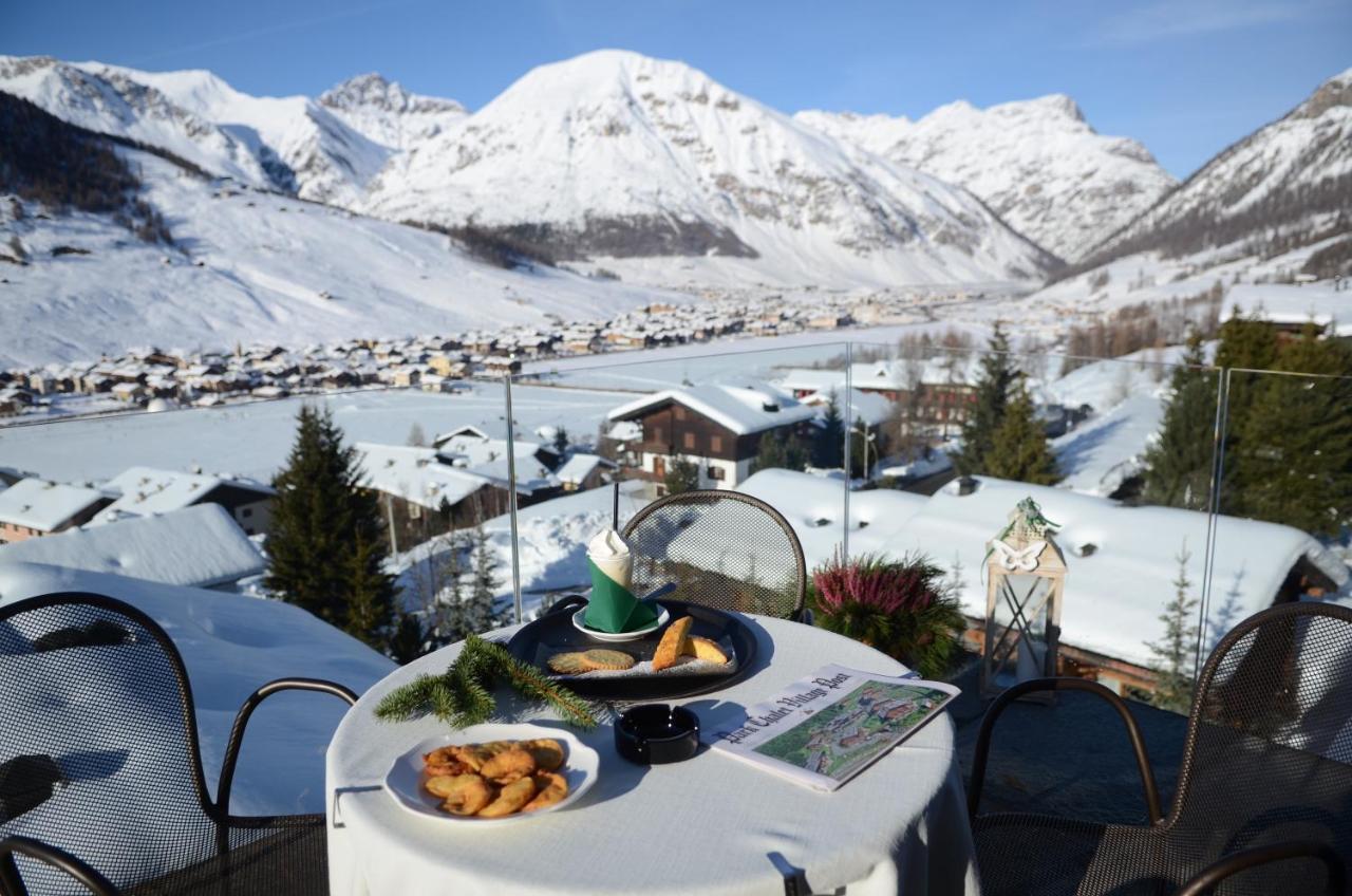 Park Chalet Village Livigno Esterno foto