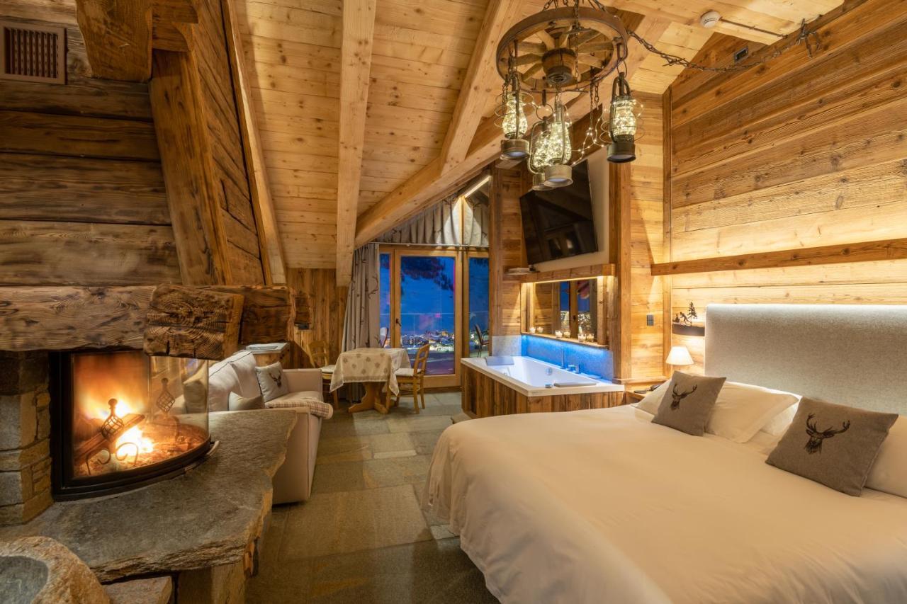 Park Chalet Village Livigno Esterno foto