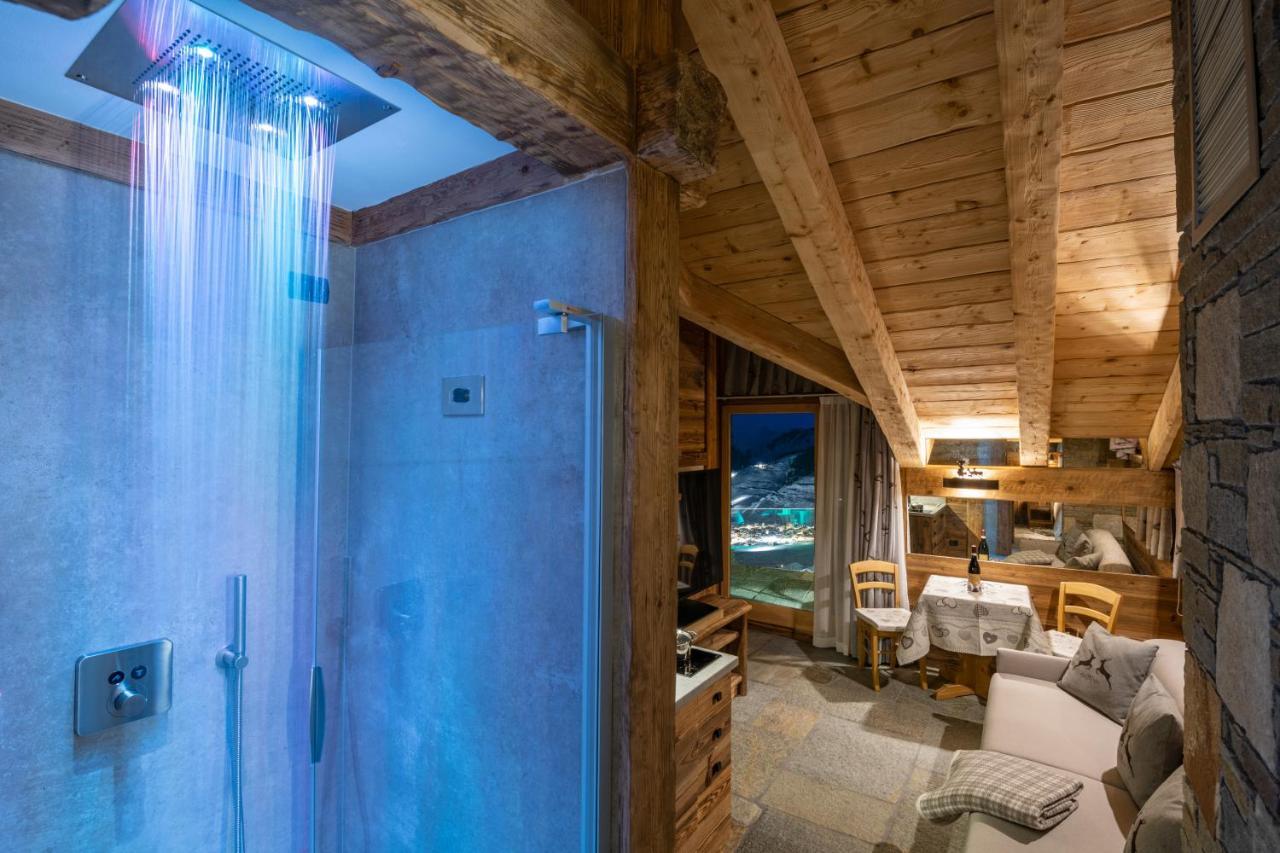 Park Chalet Village Livigno Esterno foto